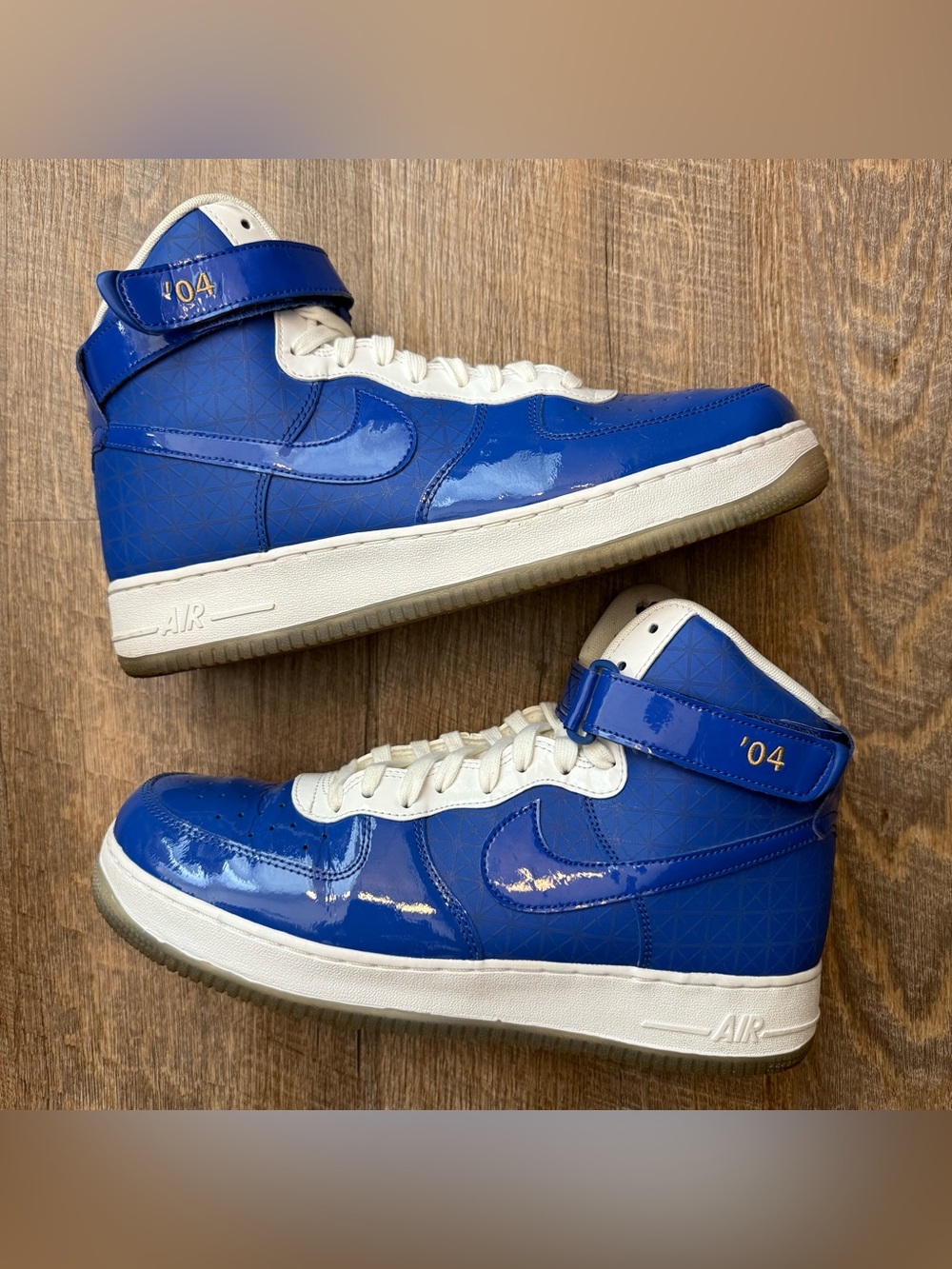 Nike Air Force 1 High Detroit Pistons 2004 NBA Finals Blue White Red